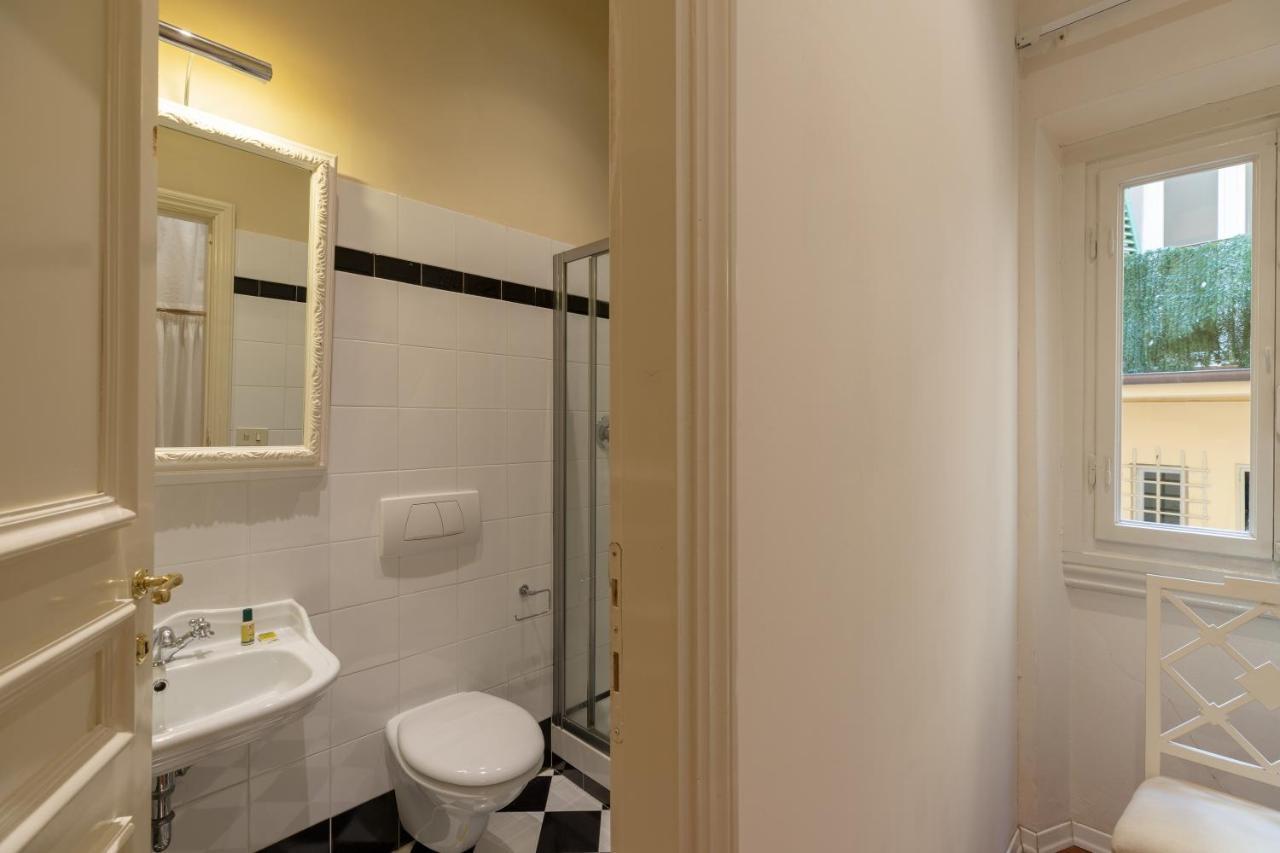 Big Apartment A Stone'S Throw From The Duomo Florencia Exterior foto